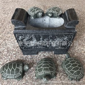 11676924363_1394031624