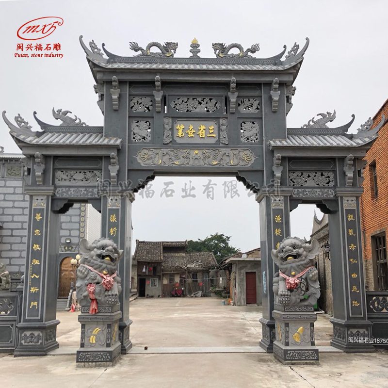 石雕牌楼