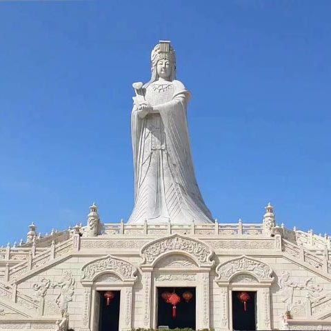 妈祖石像