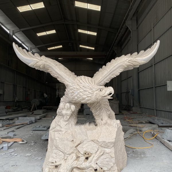 石雕鹰